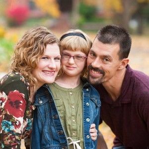 Meet your Posher, Elisha